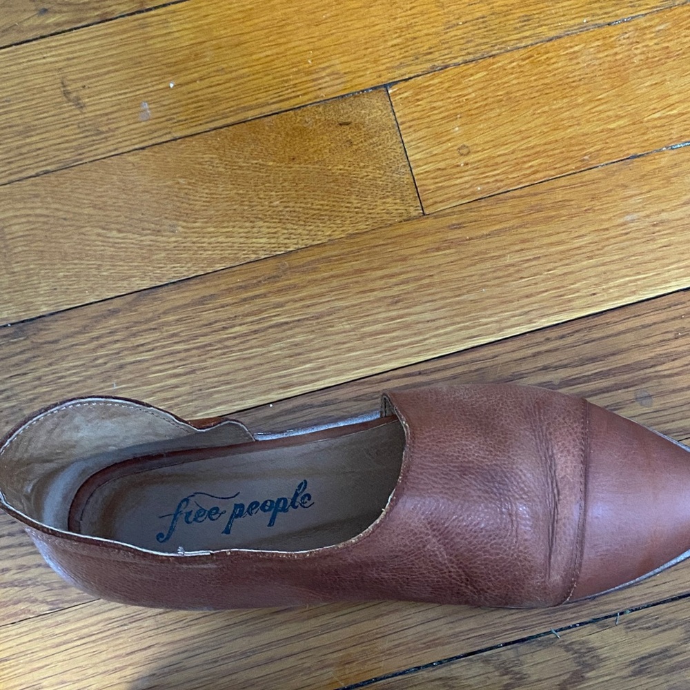 Free People Royale Flat Whiskey Size 37/7